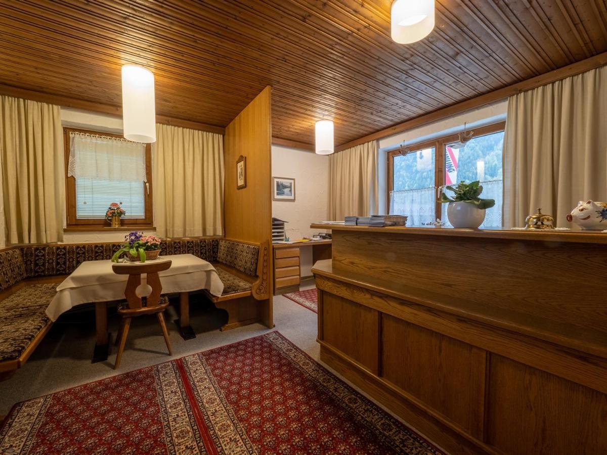 Brandtnerhof Betriebe Aparthotel Waidring Exterior photo