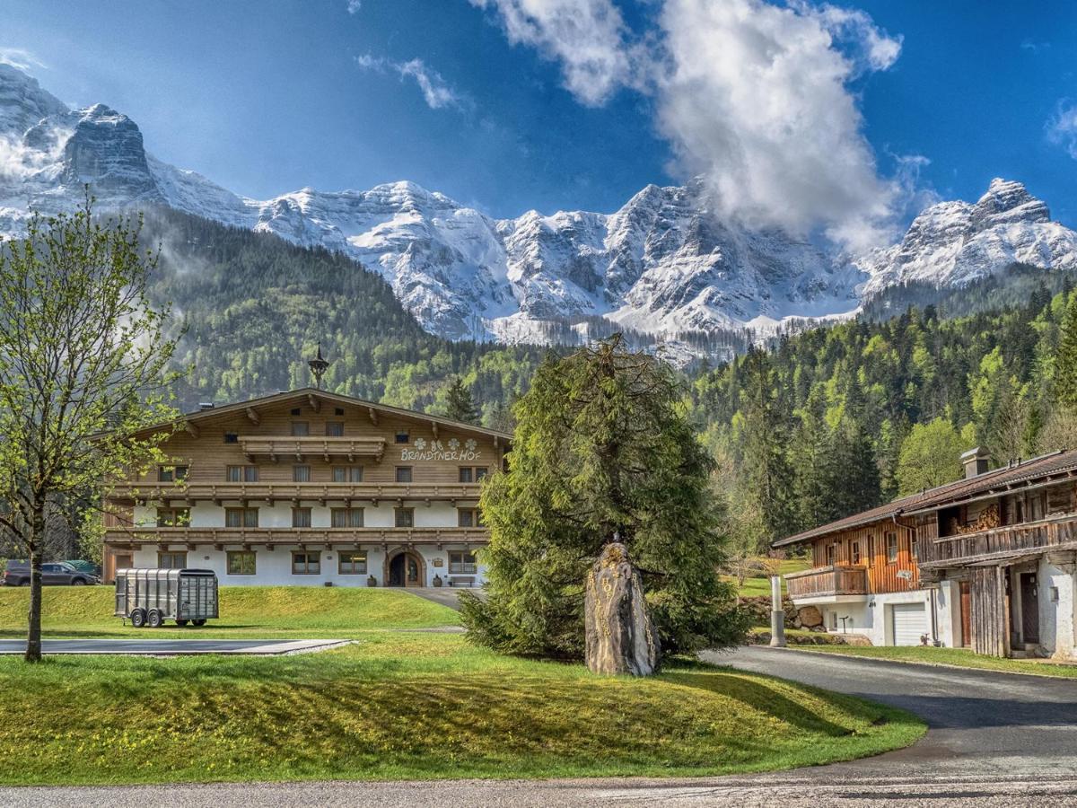 Brandtnerhof Betriebe Aparthotel Waidring Exterior photo